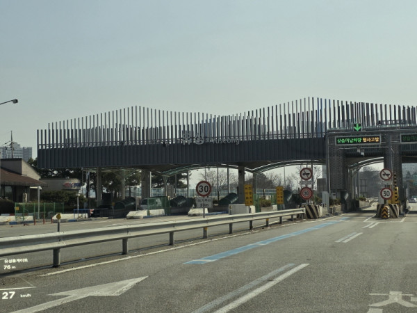 ac761b8a1297e85515ed5d8274e364f2_1775437199_1558.jpg